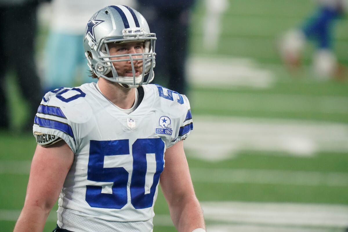 Sean Lee Announces NFL Retirement After 11 Seasons with Cowboys