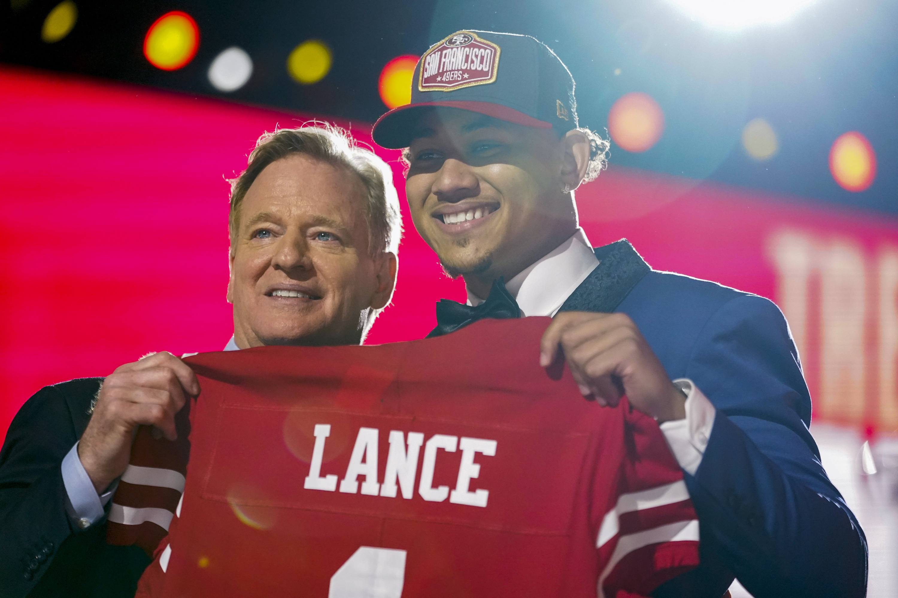 Kyle Shanahan Says Trey Lance Was 49ers' Target with No. 3 Pick 'All Along', News, Scores, Highlights, Stats, and Rumors