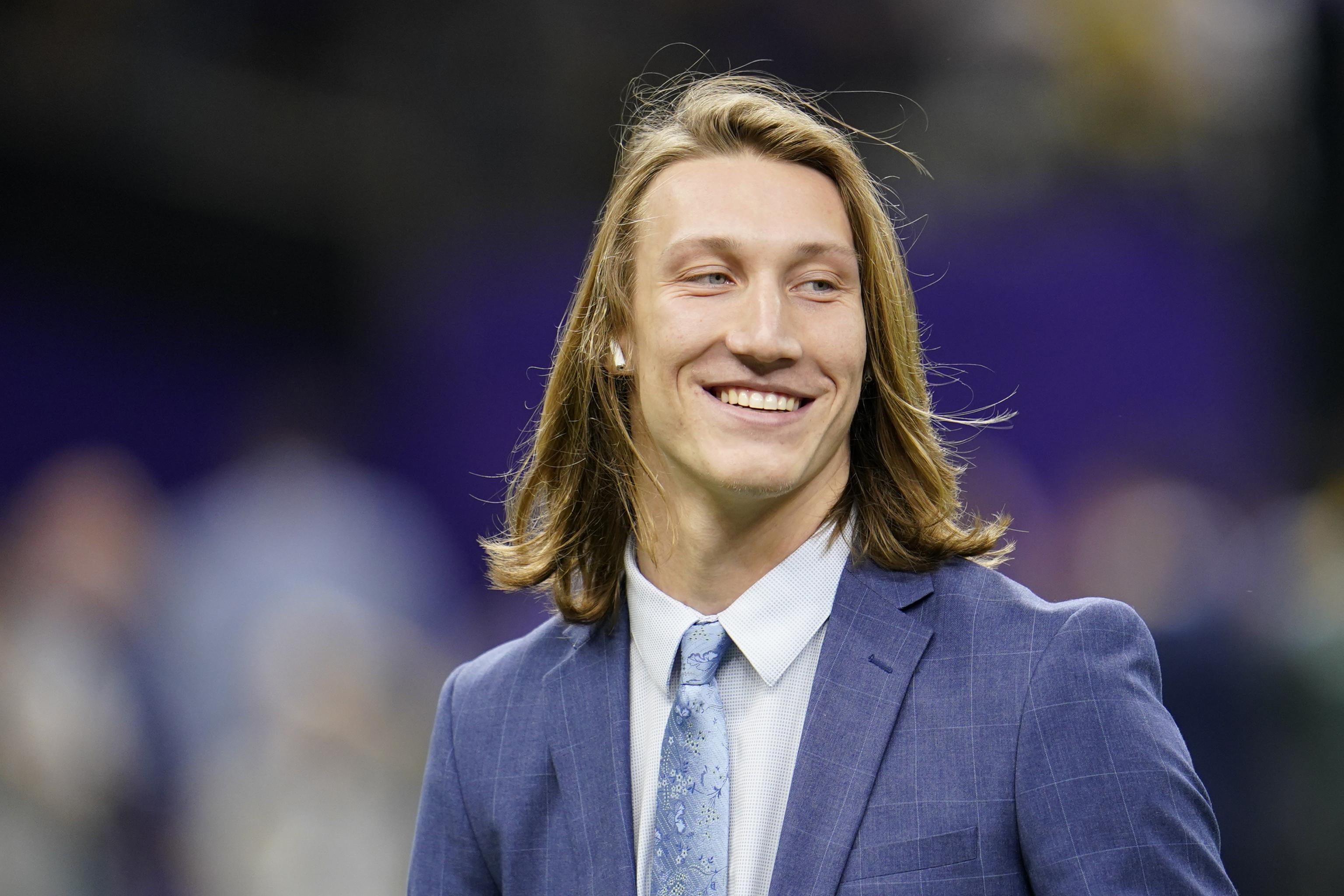 Trevor Lawrence, Jaguars Agree to Rookie Contract Reportedly for 4