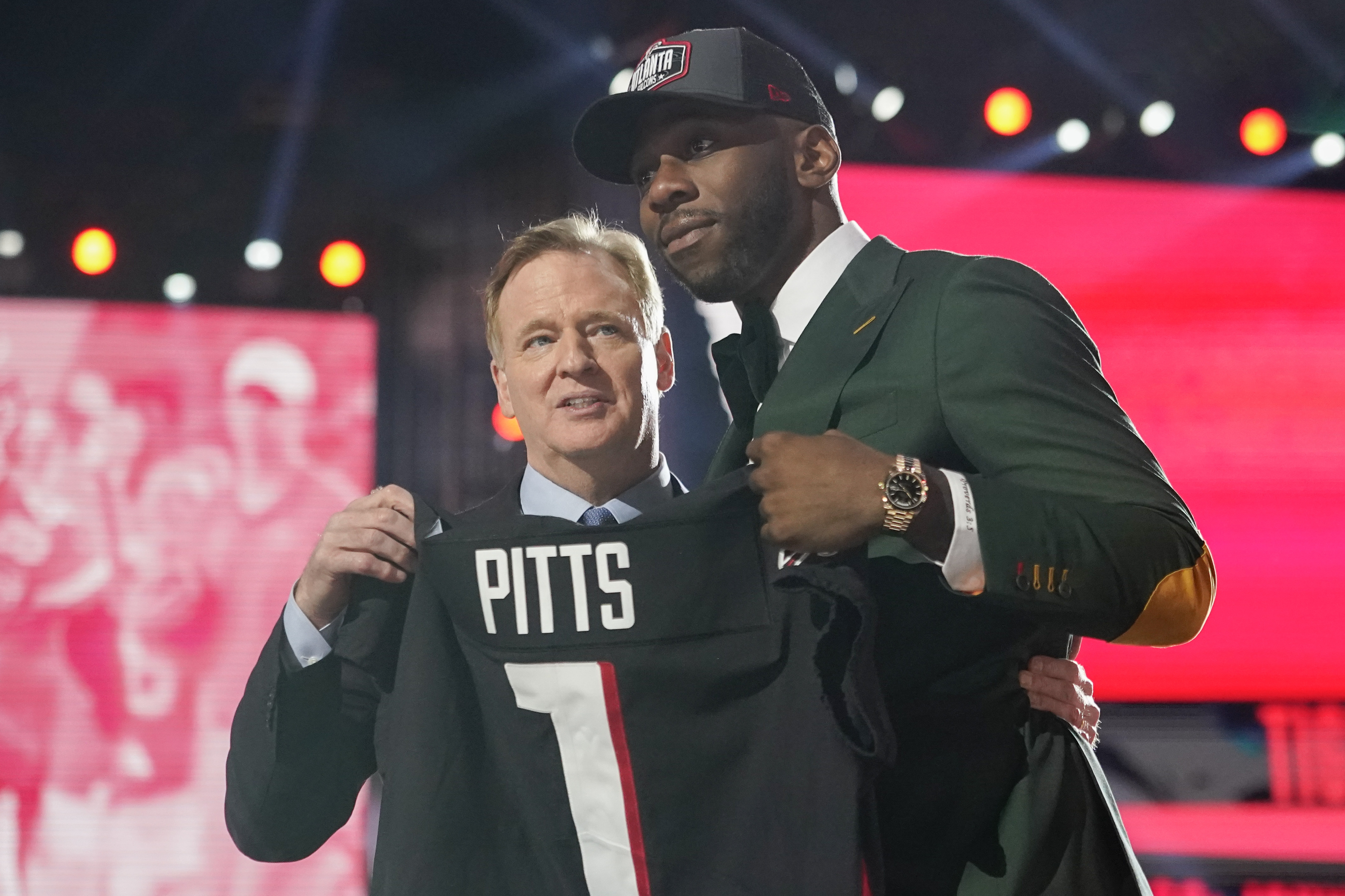 What would Kyle Pitts' contract look like if there was no draft?