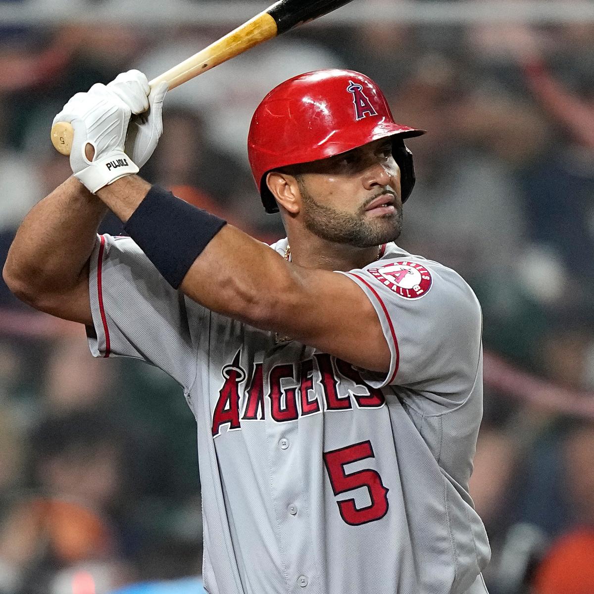AP Source: Albert Pujols Signing With Los Angeles Dodgers
