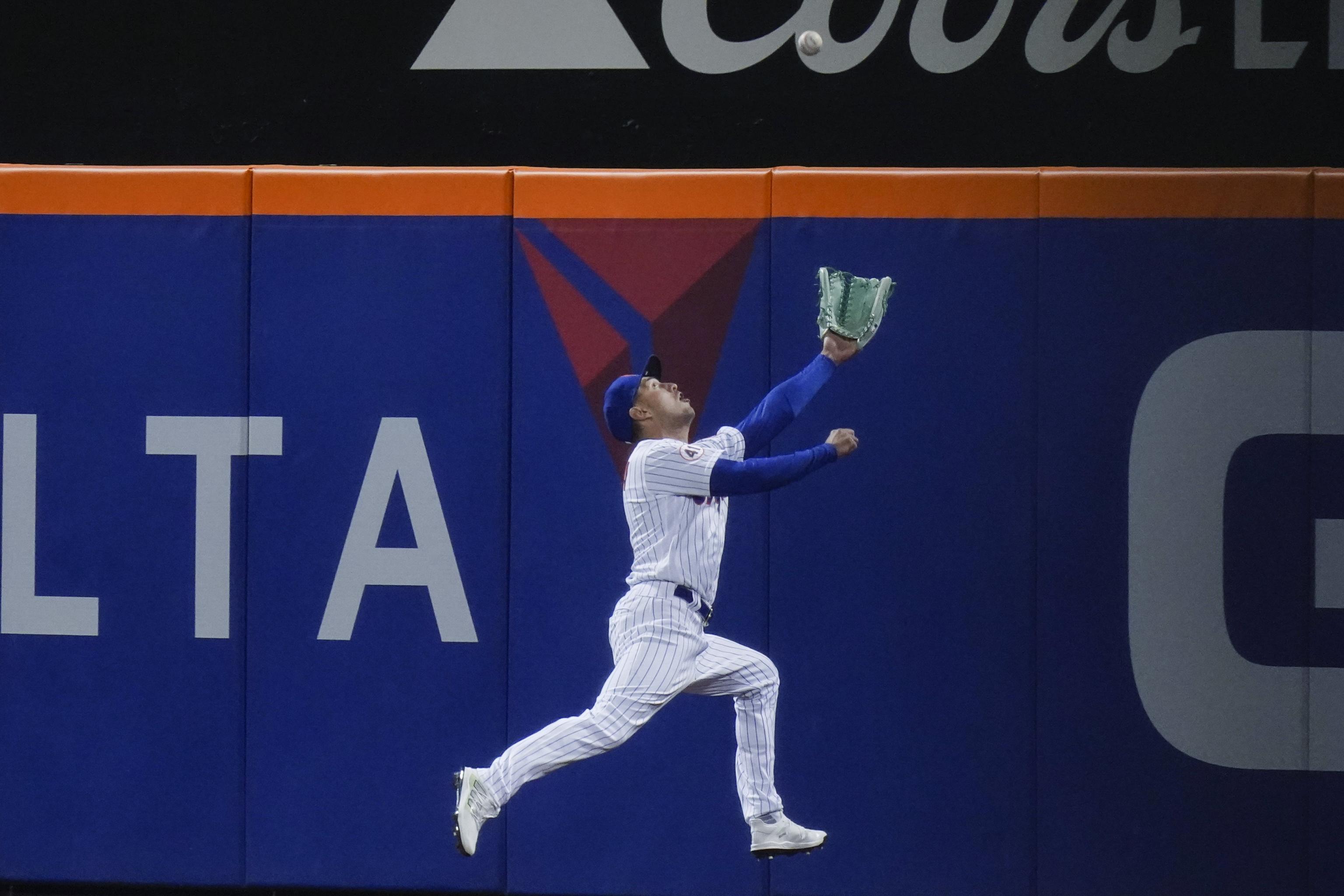 Mets' Albert Almora Jr. set to return after grisly fence crash