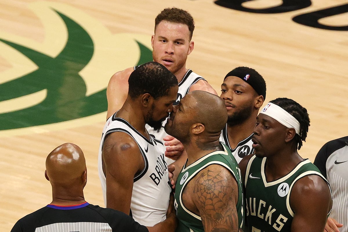 <p>The Way Brooklyn Nets Blew Easy Opportunity to Put Away Giannis, Bucks thumbnail