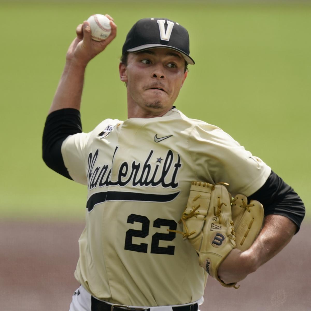 College World Series 2021: 1st-Round Tournament Schedule and Title