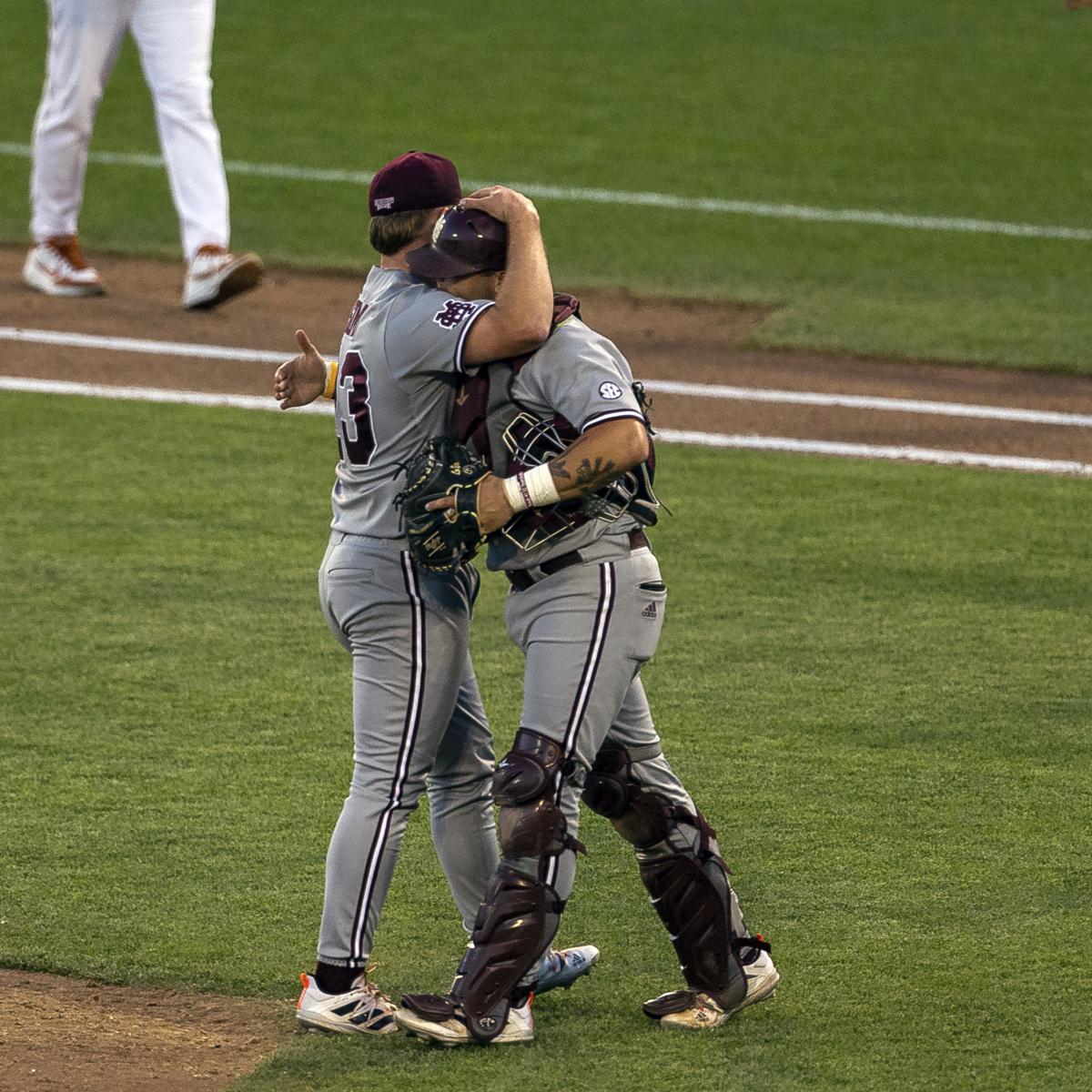 College World Series 2021: Bracket Picks, Start Times for Tuesday's Schedule