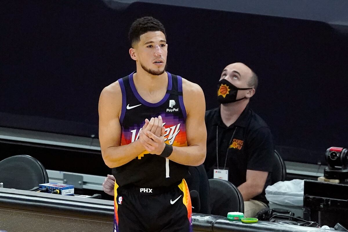 Devin Booker Says Nose Injury Is Fine Despite Struggles In Suns Game 3 Loss Bleacher Report Latest News Videos And Highlights