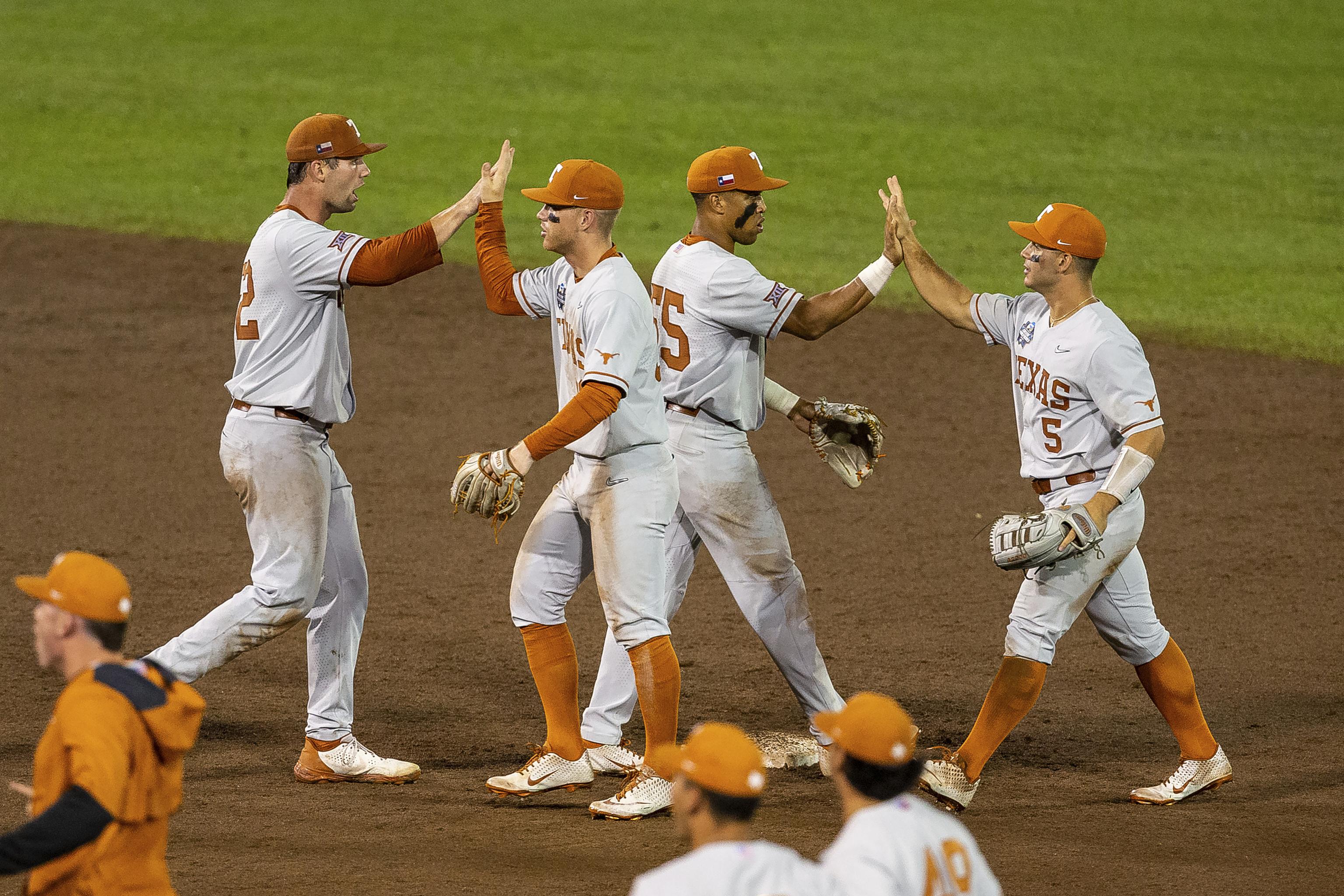 Vanderbilt vs. NC State baseball video highlights, score at 2021 CWS