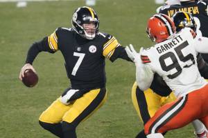 Steelers fortify QB room, bring back longtime backup Mason Rudolph to  1-year deal