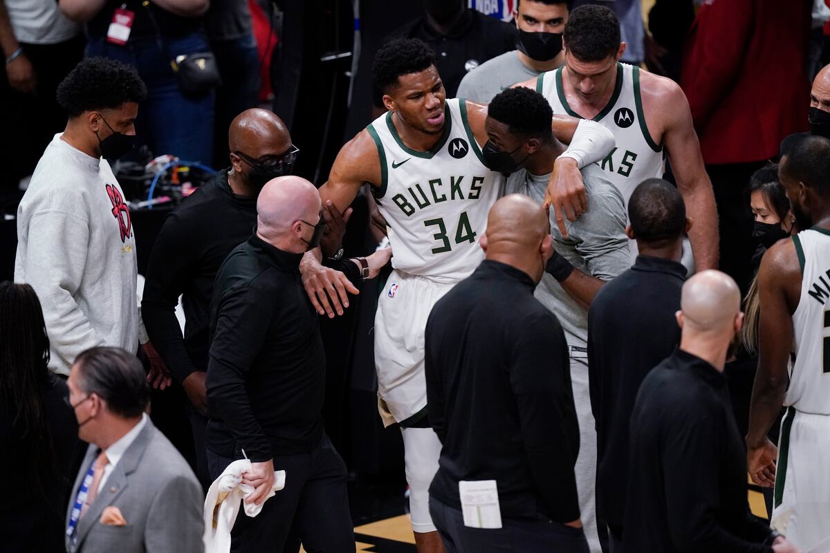 Report: Bucks' Giannis Has No Structural Damage After Knee ...