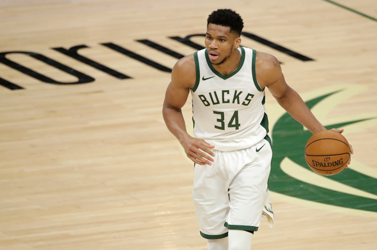 Giannis Antetokounmpo Has Made 'Good Progress' in Injury Rehab, Per Budenholzer