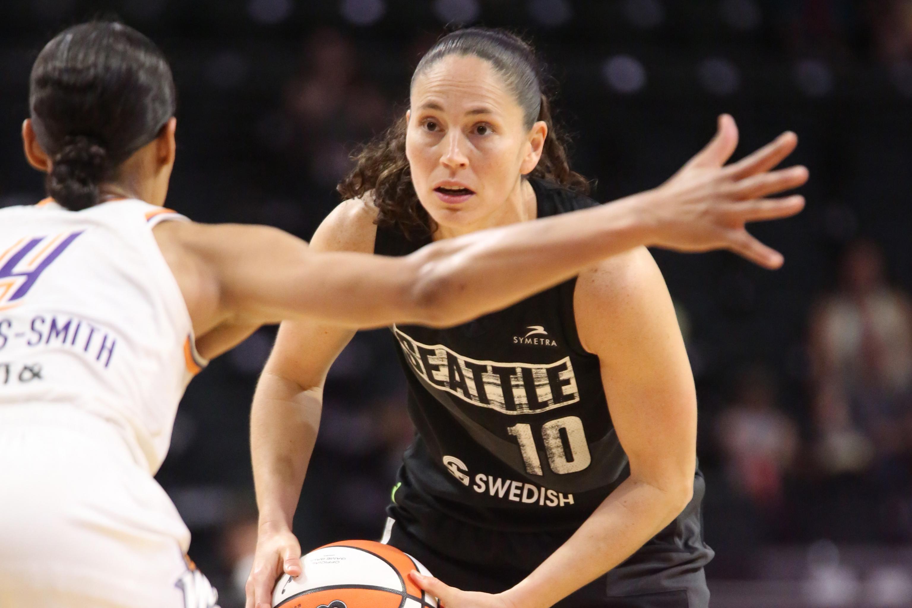 WNBA news: Five Liz Cambage trade ideas from our staff - Page 4