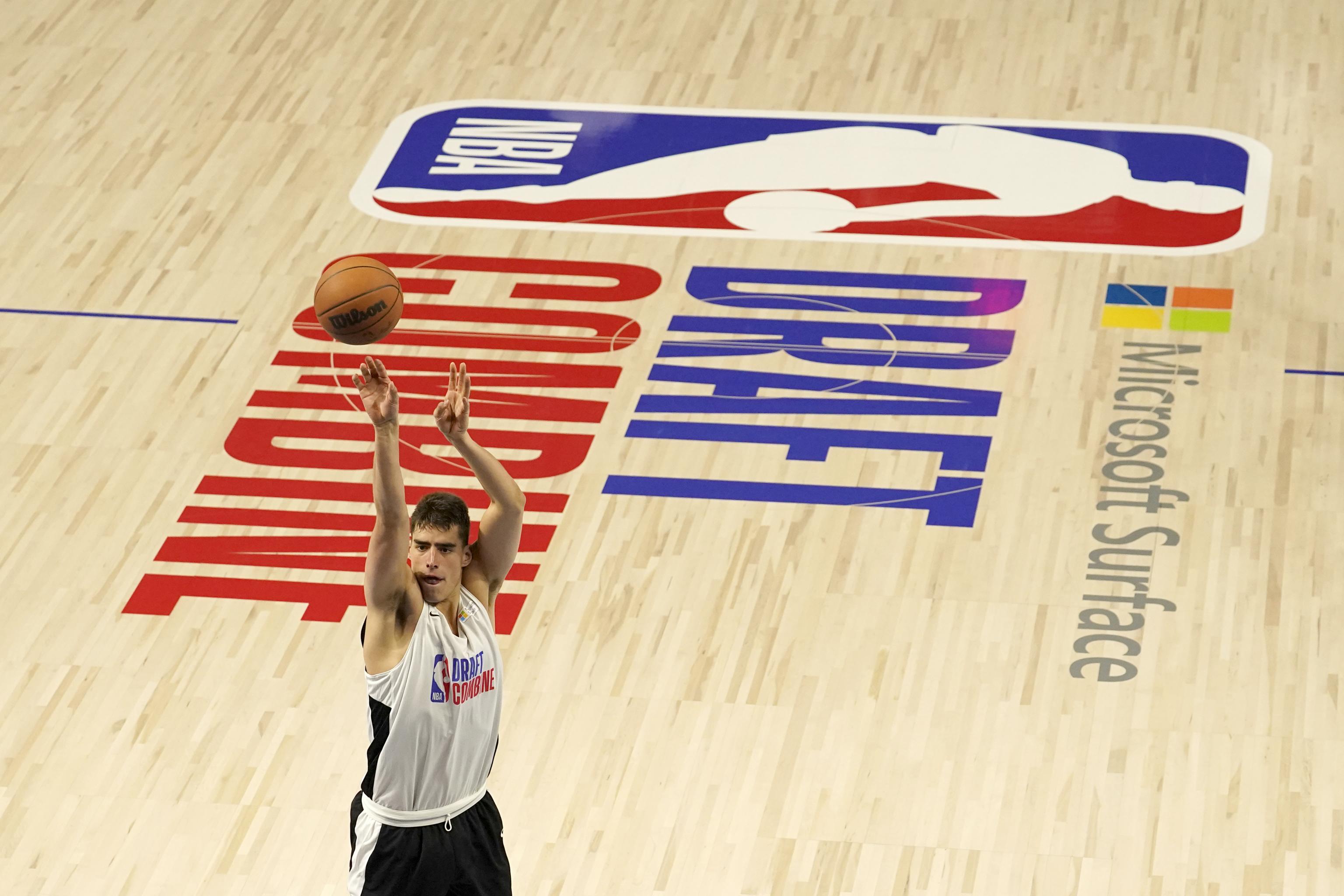 Luka Garza NBA Combine 2021: Measurements, Analysis and
