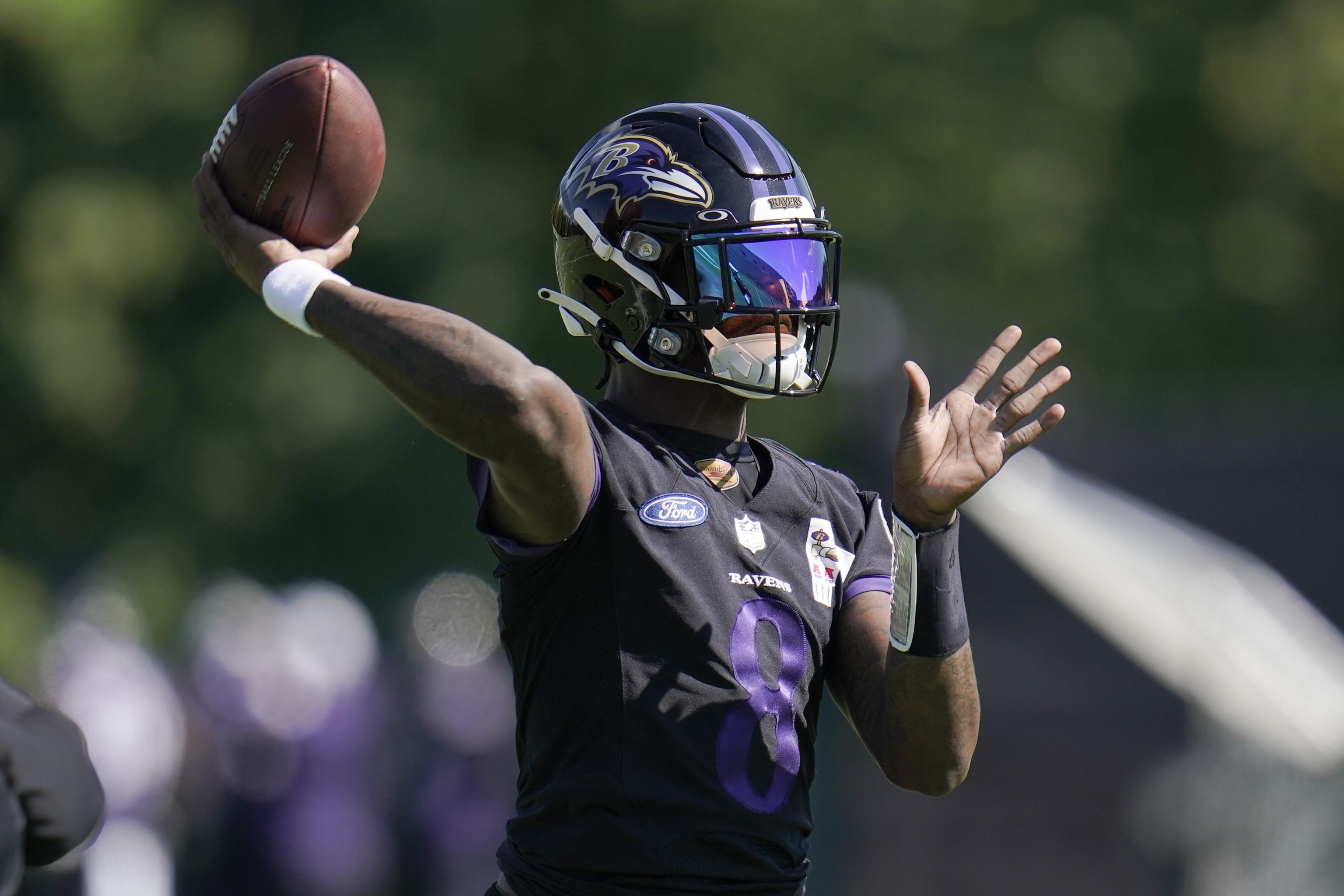 Reports: Ravens QB Lamar Jackson tests positive for COVID-19