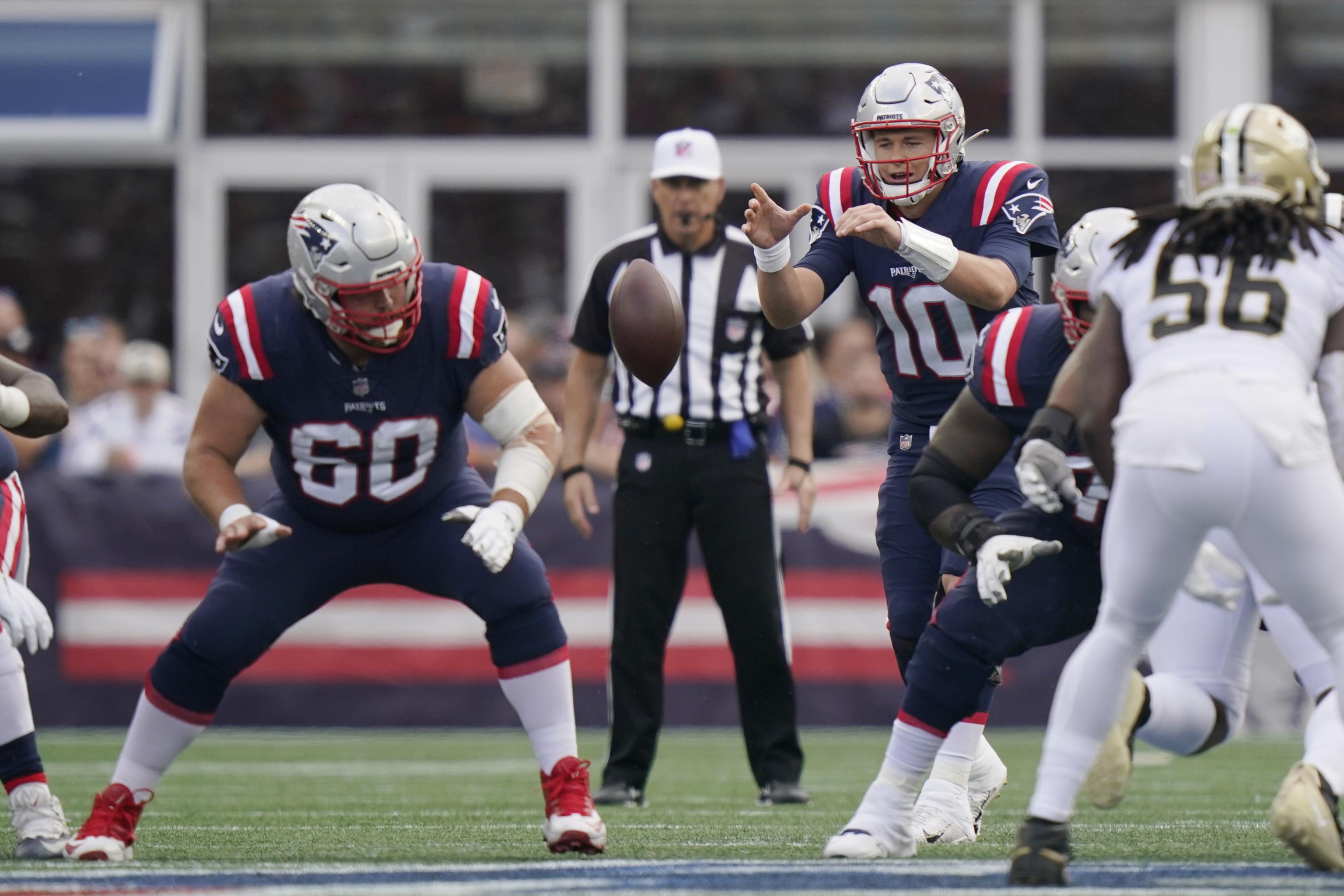 Mike Reiss on X: David Andrews, in a Pat Patriot pose, is