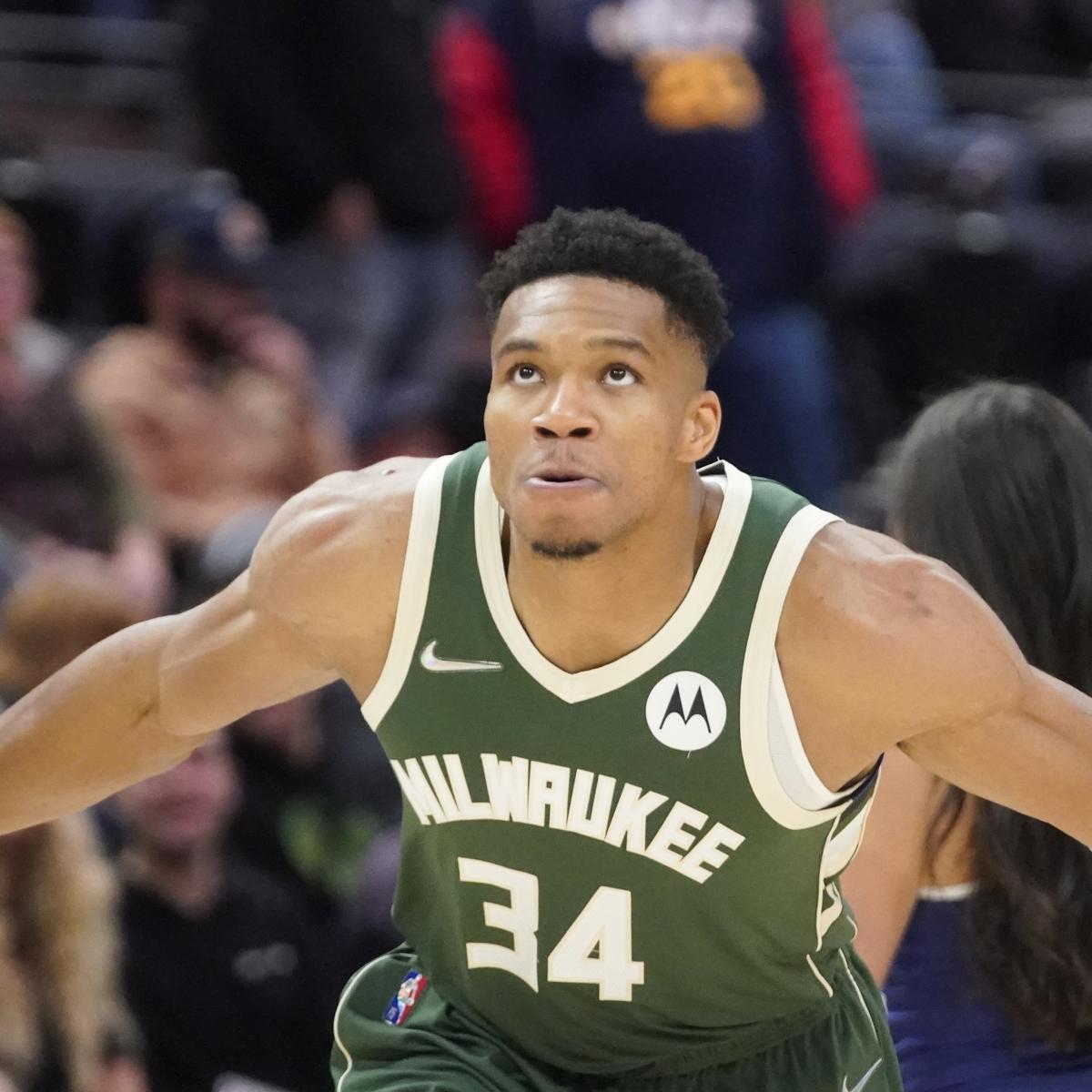 Now a Champ, Giannis Says 'Nobody Remembers' Offseason Headline-Grabbers thumbnail