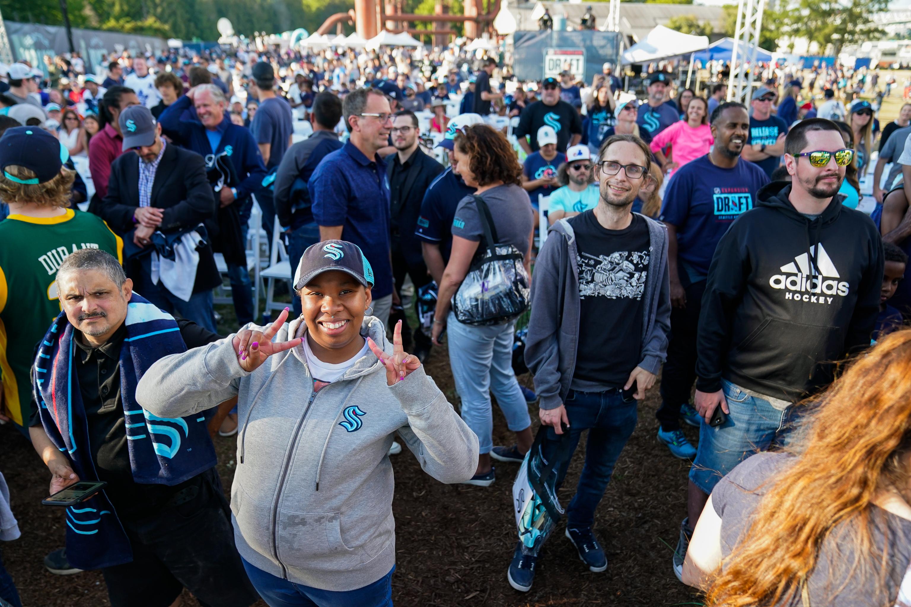 Fans get their hands on the first official Seattle Kraken jerseys