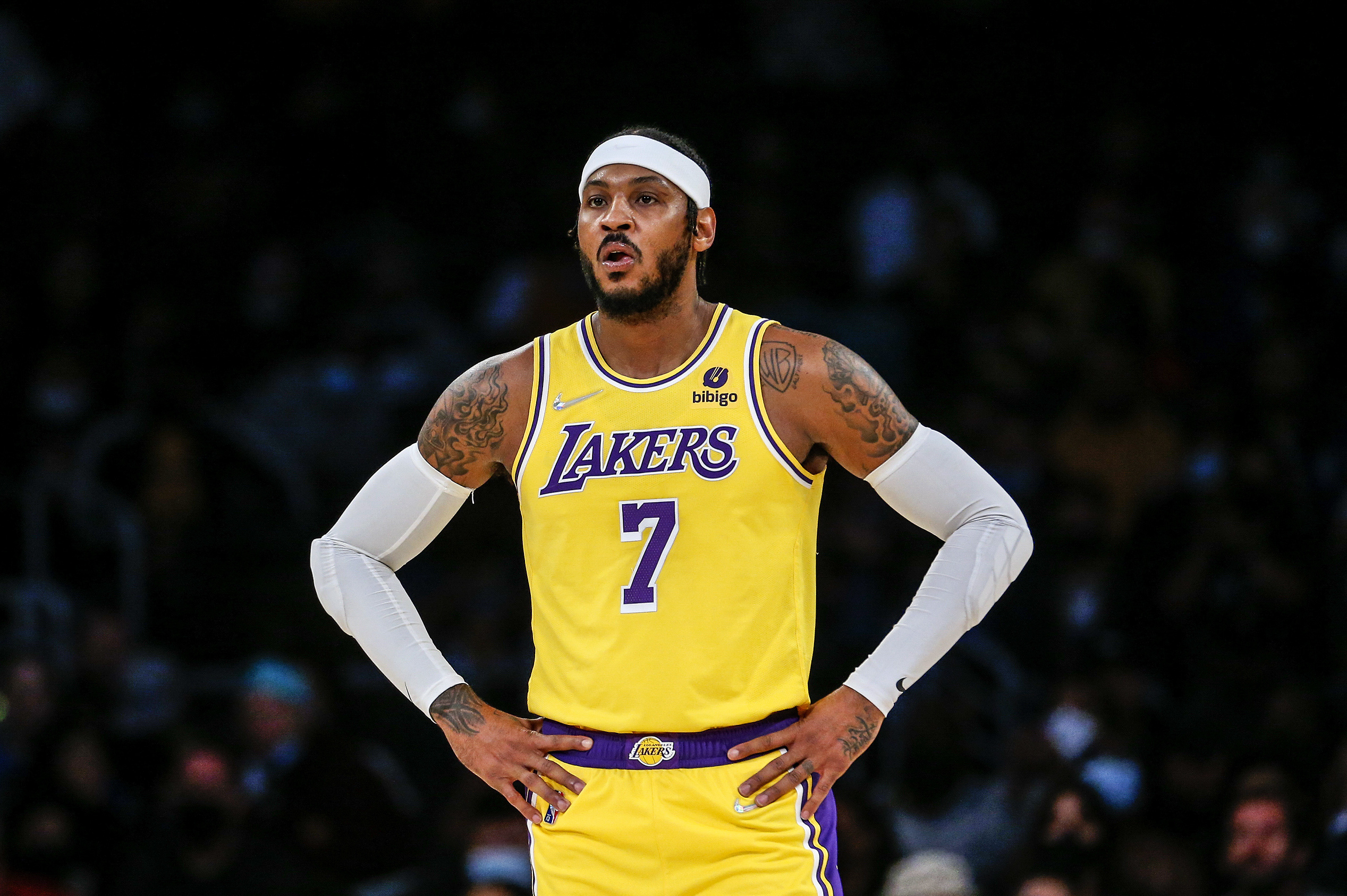 lakers jersey carmelo