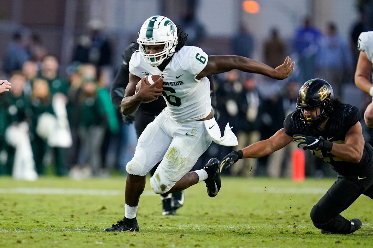 college-football-playoff-rankings-2021-week-11-top-25-poll-twitter