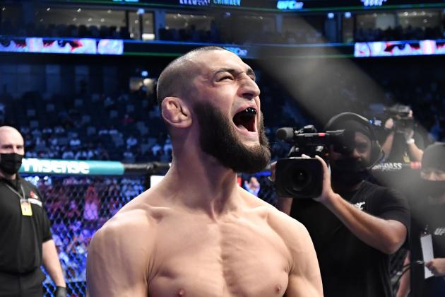 ABU DHABI, UNITED ARAB EMIRATES - OCTOBER 30: Khamzat Chimaev of Sweden prepares to fight Li Jingliang of China in a welterweight fight during the UFC 267 event at Etihad Arena on October 30, 2021 in Yas Island, Abu Dhabi, United Arab Emirates. (Photo by Chris Unger/Zuffa LLC)