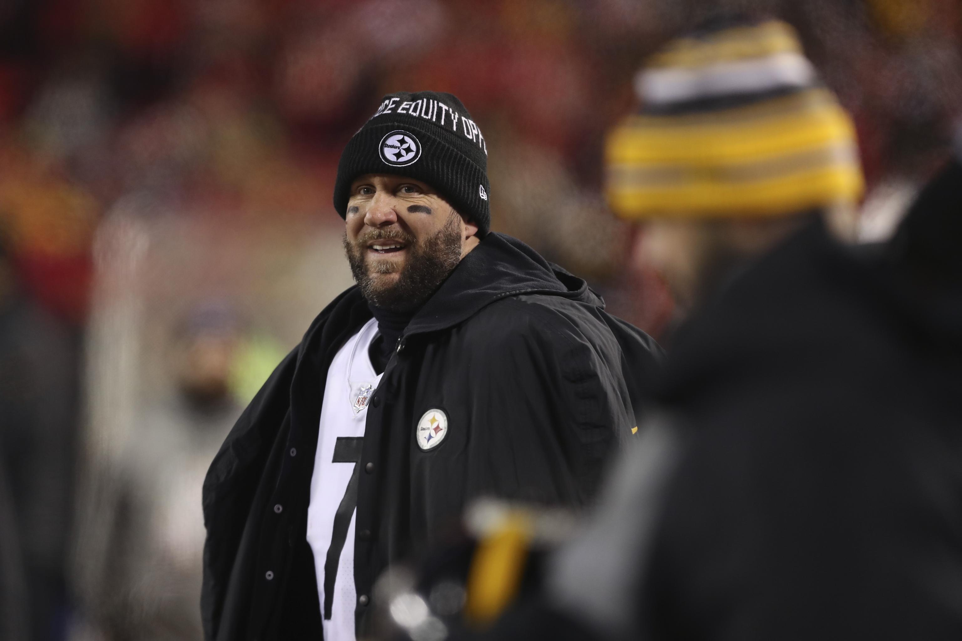 Steelers' military veteran: 'I will follow (Big Ben) any day'