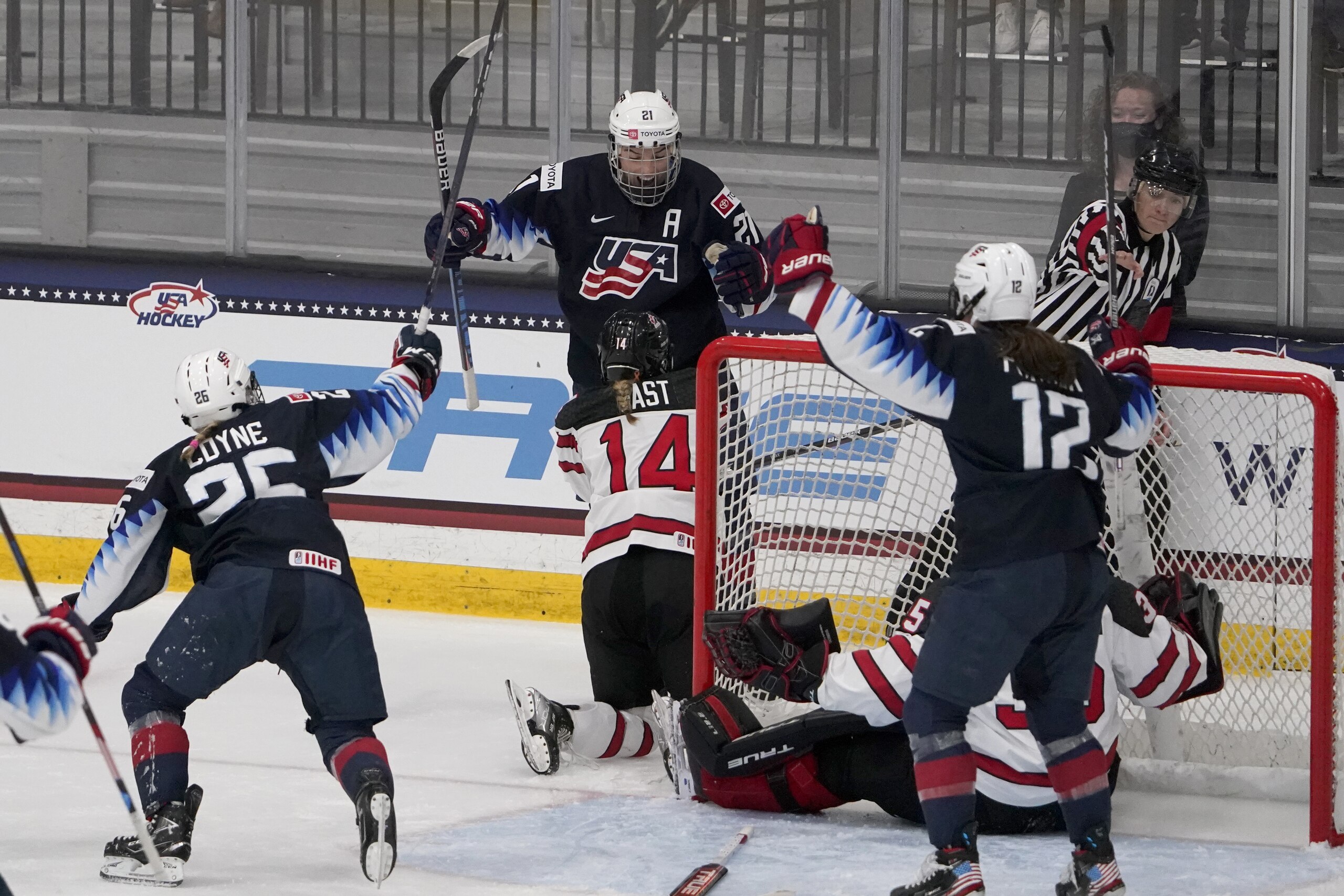 United States' Hilary Knight (21) celebrates after scoring during the third period of a women's exhibition hockey game against Canada ahead of the Beijing Olympics Wednesday, Dec. 15, 2021, in Maryland Heights, Mo. (AP Photo/Jeff Roberson)