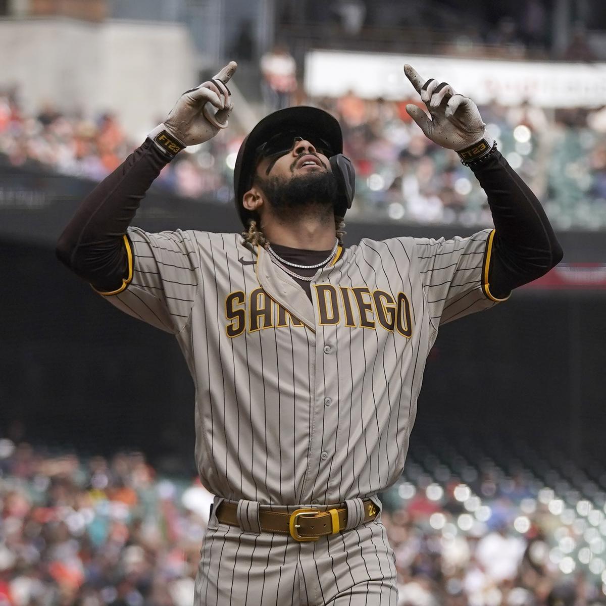Who Is the Best Offensive Player in MLB Heading into the 2022 Season ...