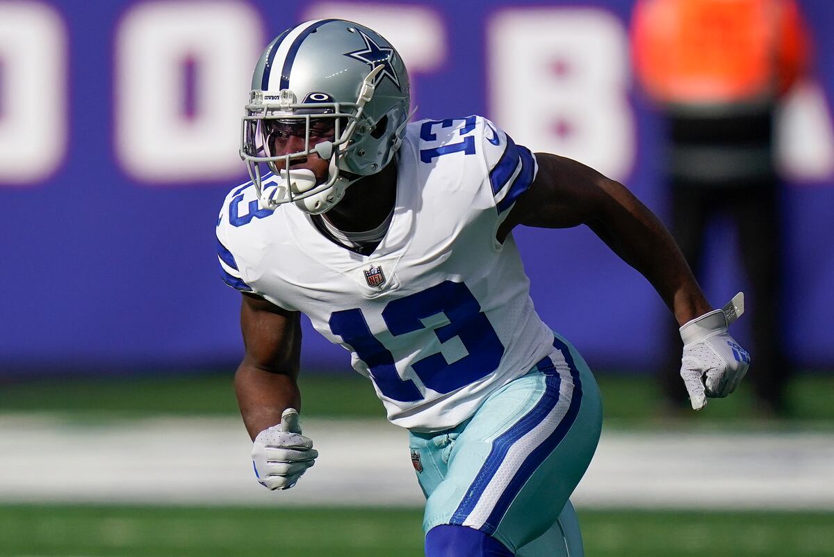 Michael Gallup Leighton Vander Esch Cowboys Free Agents Projected Michael gallup leighton vander esch cowboys free agents projected