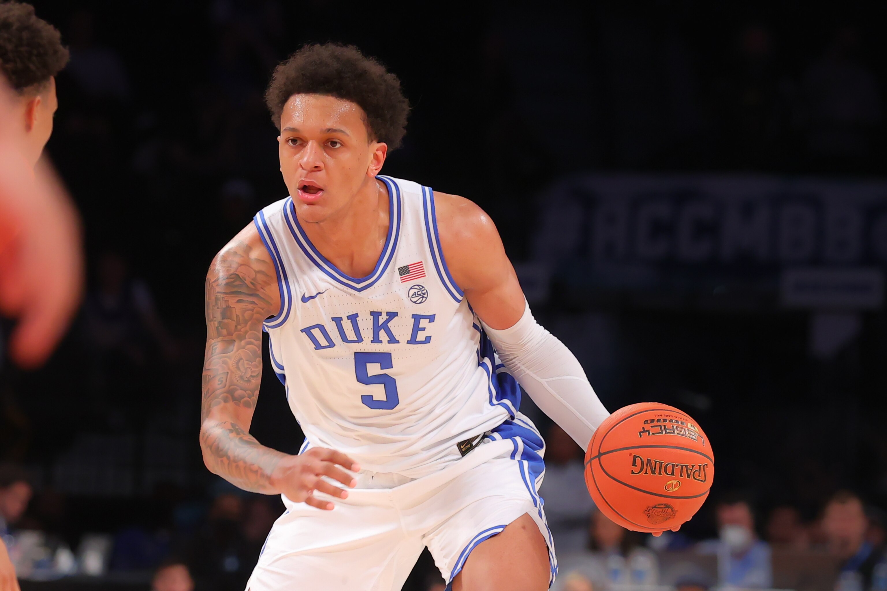 What station is duke basketball on tonight