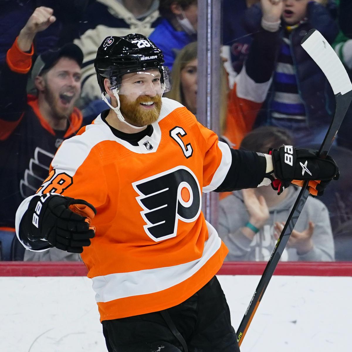 Giroux proves good fit with Panthers, could be key to winning