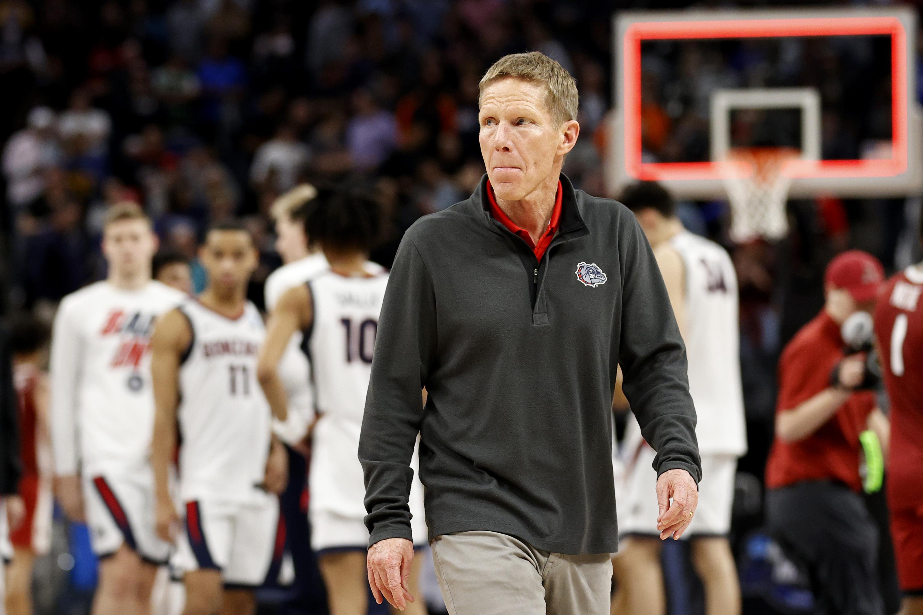 Sweet 16 Exit to Arkansas a New Low for No. 1 Gonzaga and Mark Few | News,  Scores, Highlights, Stats, and Rumors | Bleacher Report