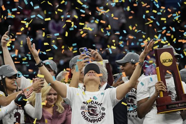 South Carolina head coach Dawn Staley celebrates after a college basketball game in the final round of the Women's Final Four NCAA tournament against UConn Sunday, April 3, 2022, in Minneapolis. South Carolina won 64-49 to win the championship. (AP Photo/Eric Gay)