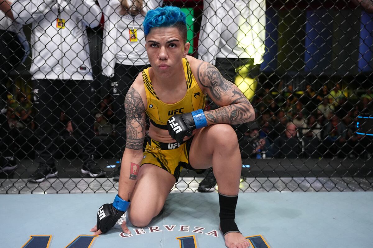 UFC Fight Night 205 Results: Andrade Beats Lemos Via Submission in Main Event - Vimarsana News