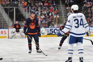 Auston Matthews facing suspension after cross check to the head of Rasmus  Dahlin. - HockeyFeed