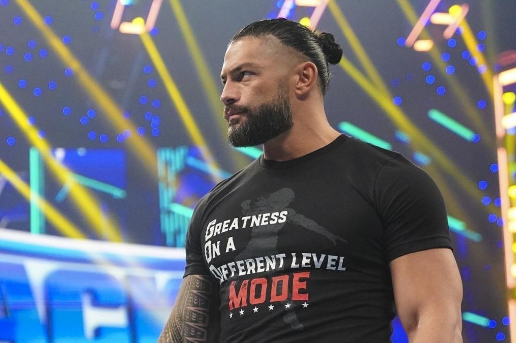 roman reigns shirt logo