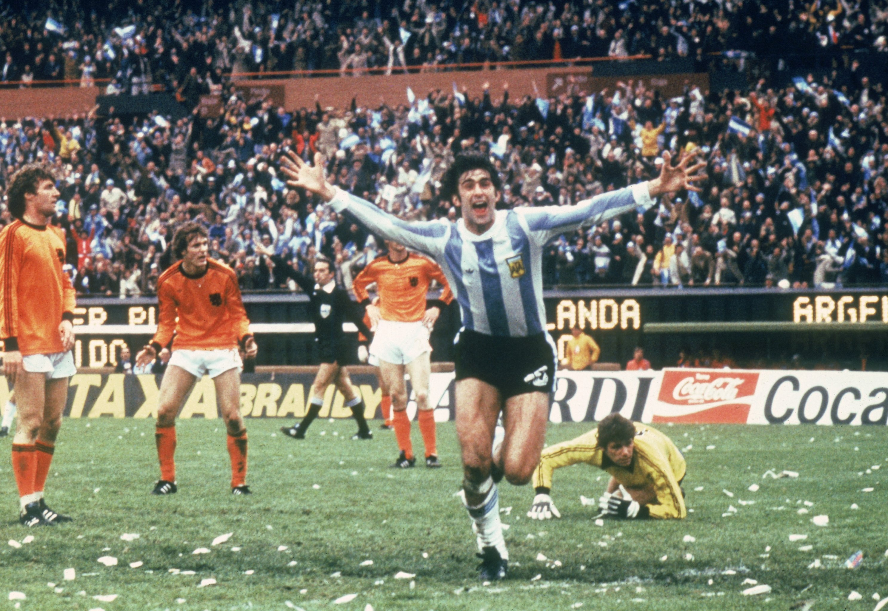 1978 world cup soccer argentina hi-res stock photography and