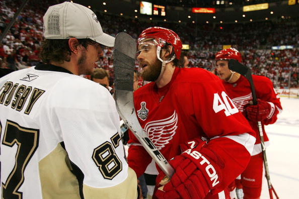 Pittsburgh Penguins vs. Detroit Red Wings Unsigned 2009 Stanley