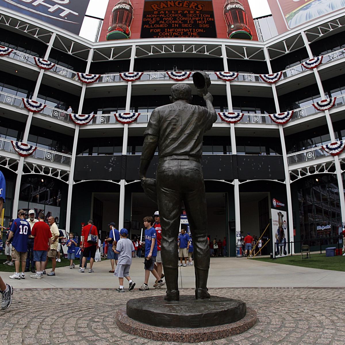 Rangers set to make Pudge's No. 7 their third retired number; who