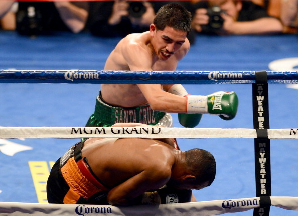 Terrazas vs Santa Cruz results: Leo Santa Cruz stops Victor