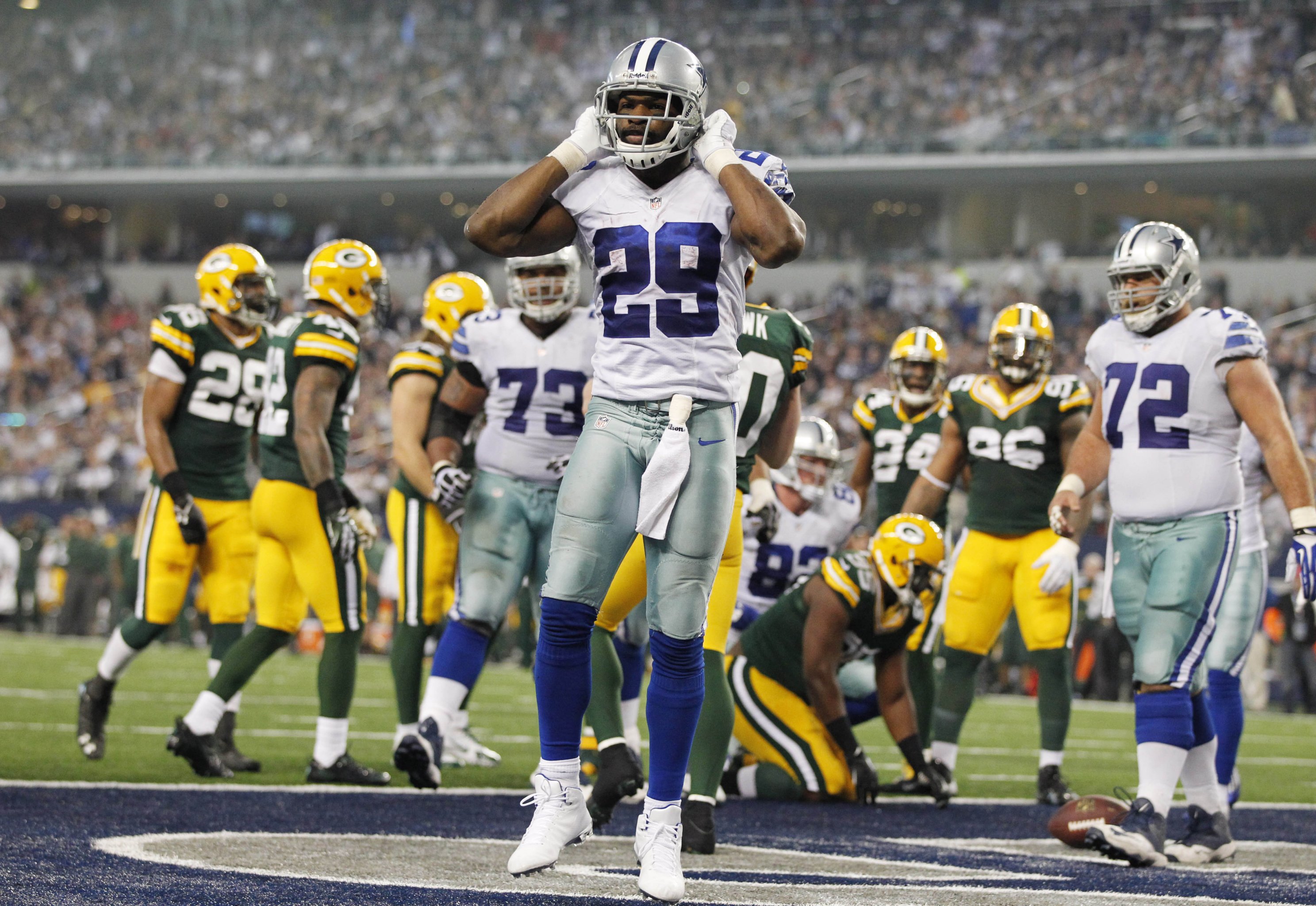 In spectacular comeback, Packers defeat Cowboys 37-36 - NBC Sports