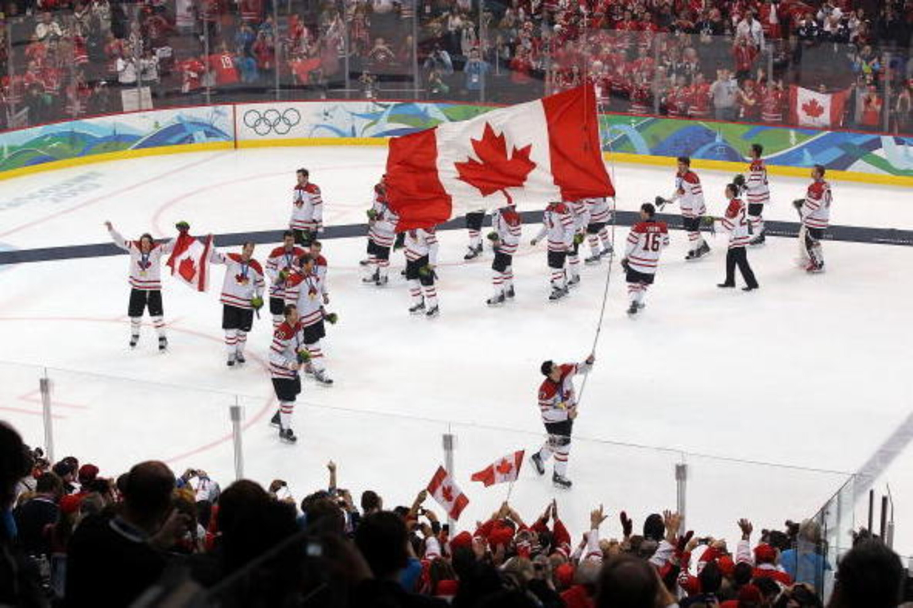 Canada Olympic Hockey Team 2014 Full 25 Man Roster