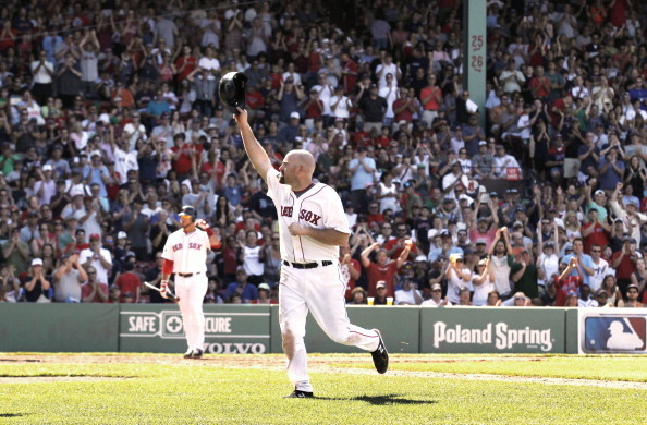 Red Sox honor 2004 World Series champs