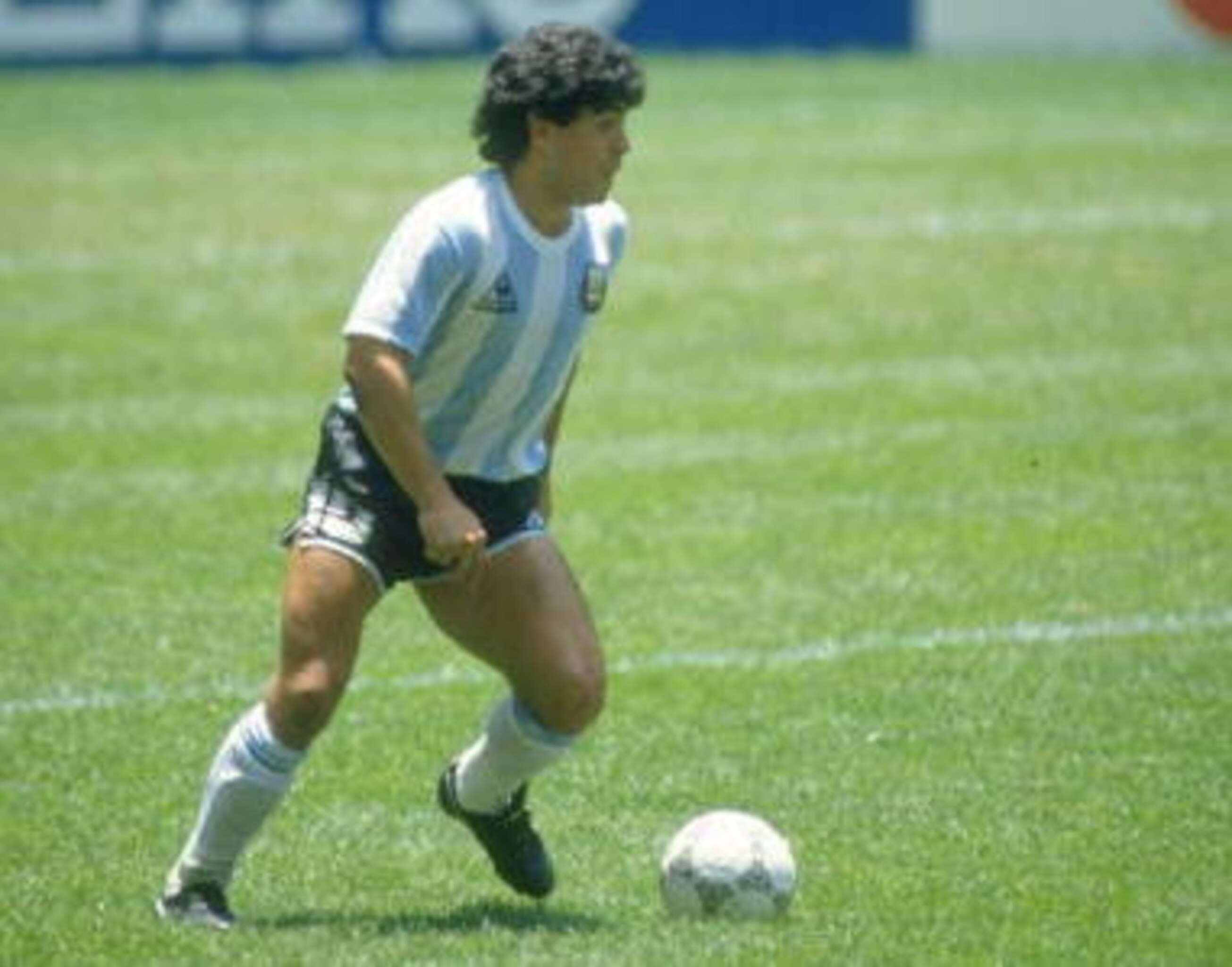 Ranking The Top 14 Completely One Footed Players Of All Time Bleacher Report Latest News Videos And Highlights