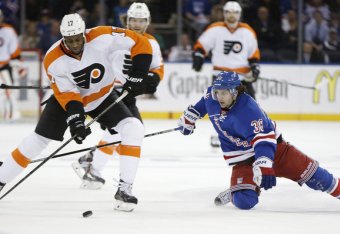 Wayne Simmonds led the Flyers in power play goals.