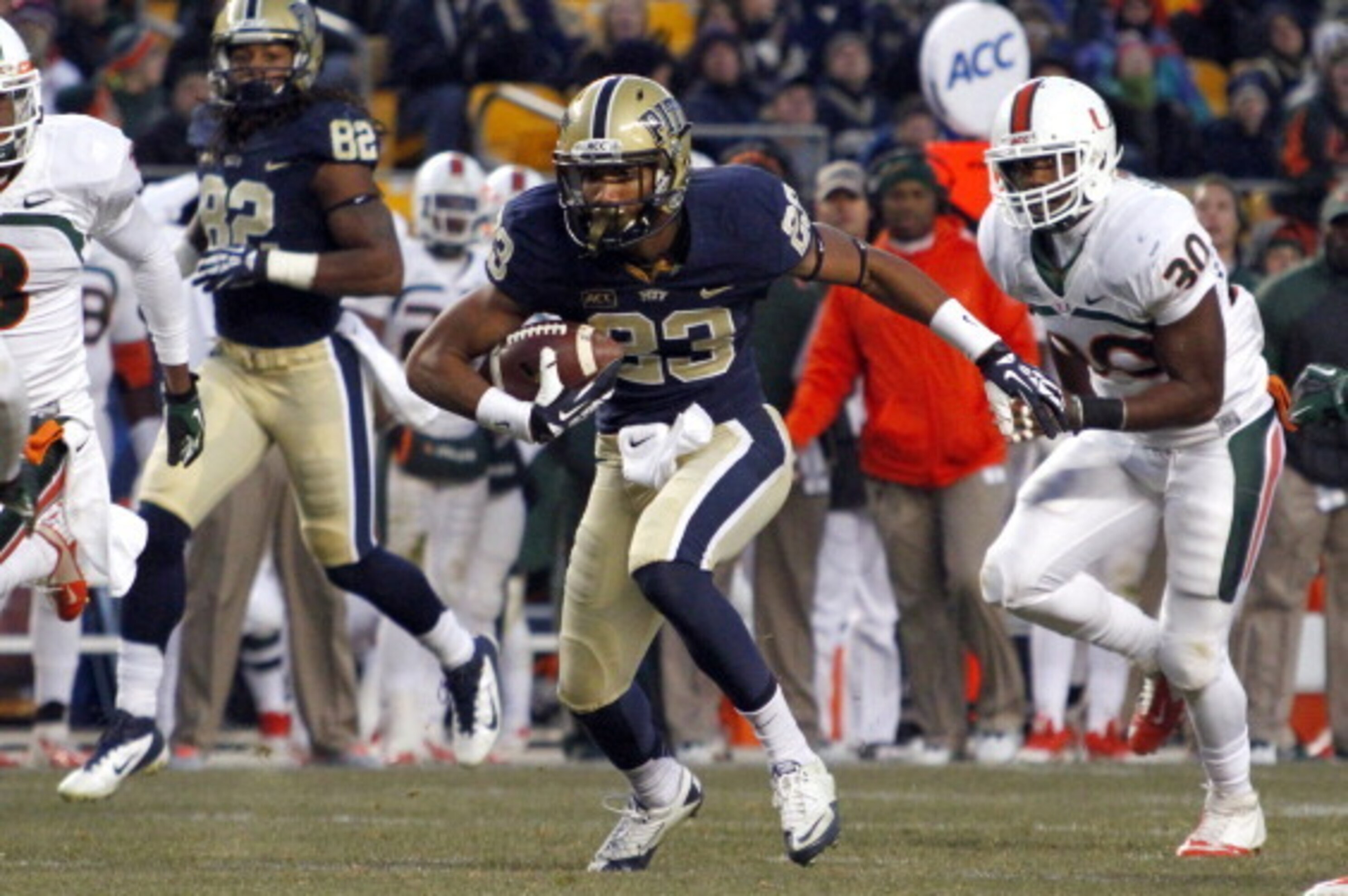 Ranking the 50 Best College Football Players Headed into 2014