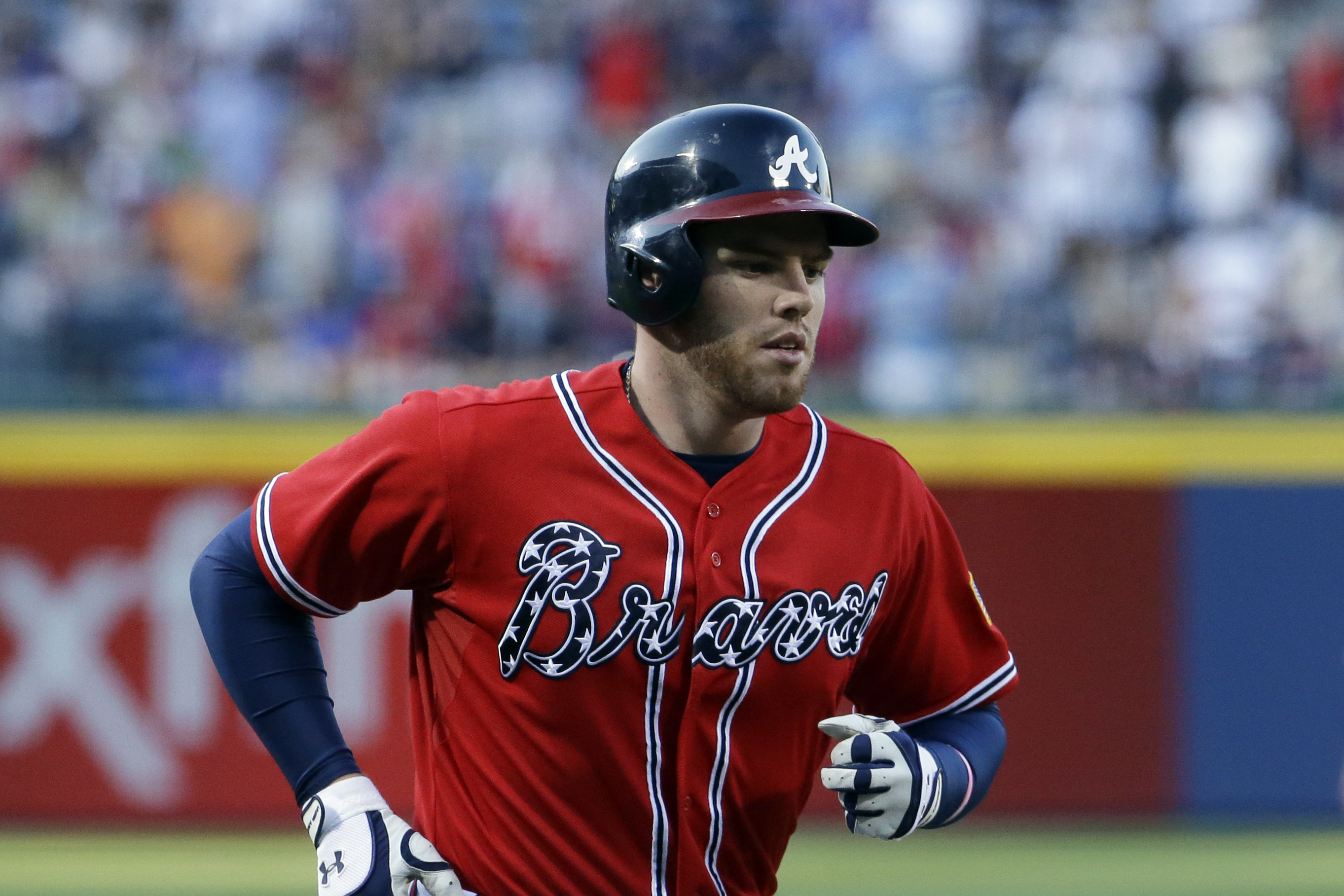 SportsCenter on X: Atlanta Braves have traded SS Andrelton Simmons to Los  Angeles Angels. (via ESPN and Media Reports)  / X