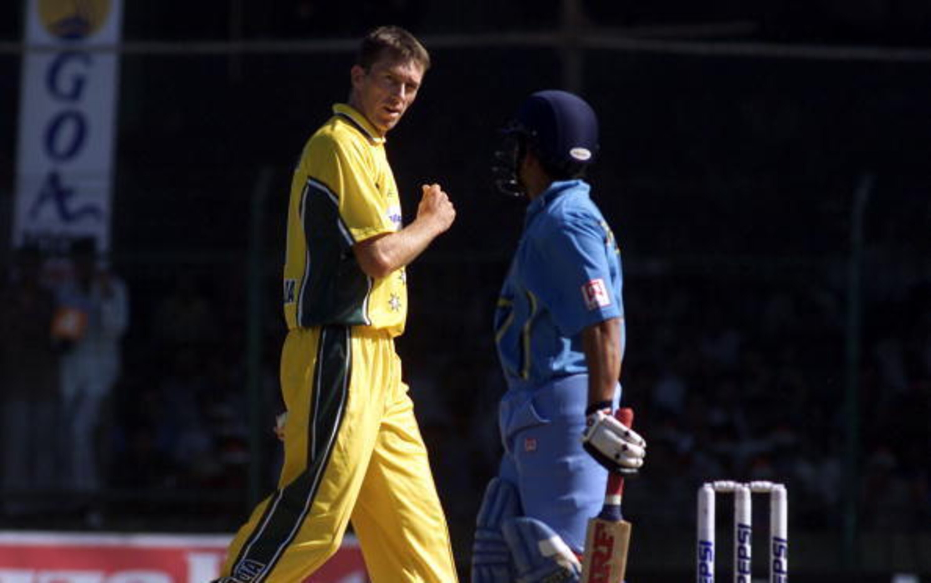 Warne Vs Tendulkar And 20 Great Cricket Duels And Rivalries Of The Modern Era Bleacher Report Latest News Videos And Highlights Indian batting legend >sachin tendulkar and iconic australian spinner shane warne have reportedly been confirmed as captains for a match marking the 200th anniversary of the lord's cricket ground. warne vs tendulkar and 20 great cricket duels and rivalries of the modern era bleacher report latest news videos and highlights