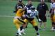 Jarvis Jones beats Kelvin Beachum in a one-on-one drill.
