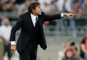 Antonio Conte became the first coach since Dino Zoff in 1998 to win his debut match as Italy manager.