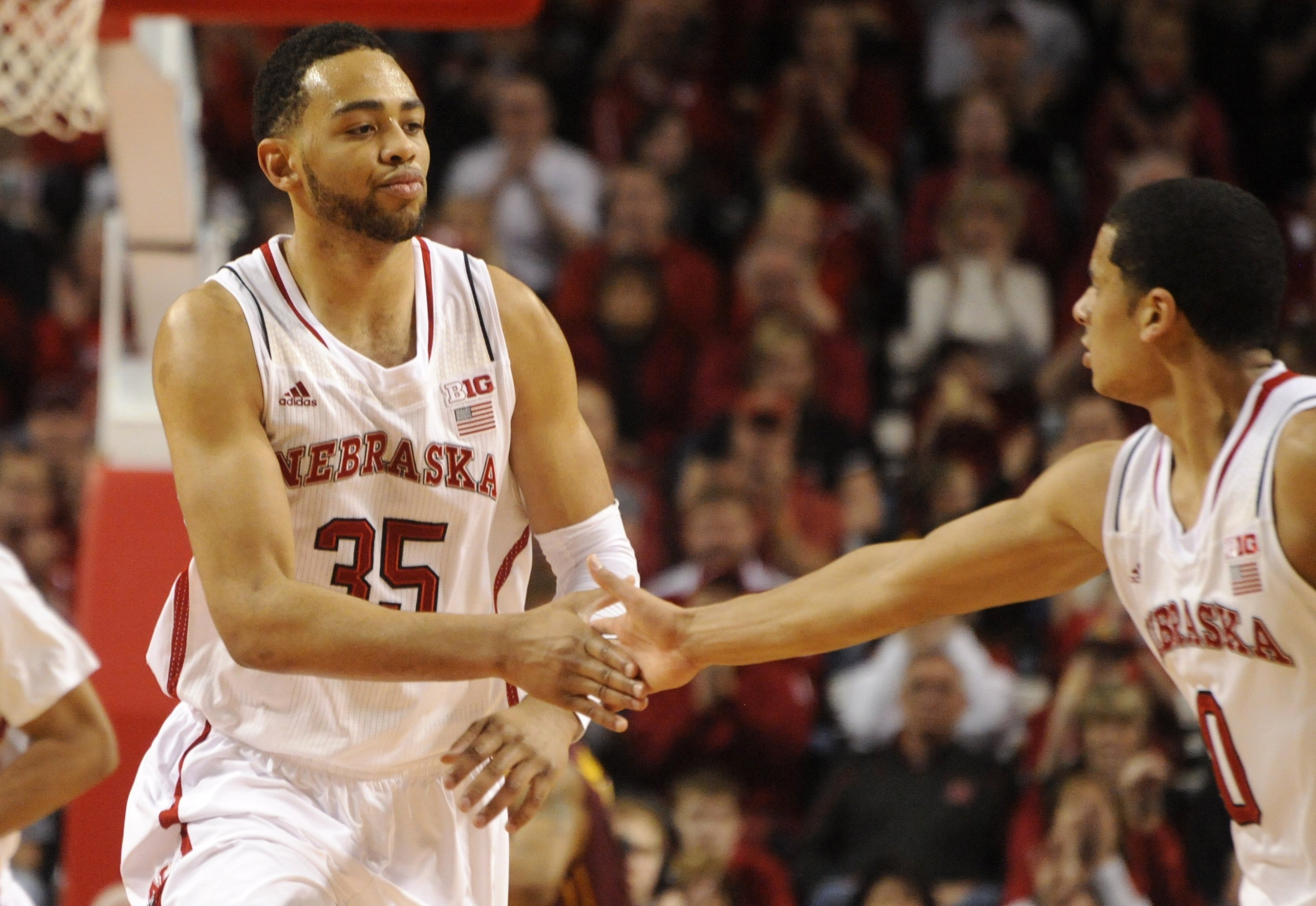 10 College Basketball Conference Games Which Require Crazy Travel