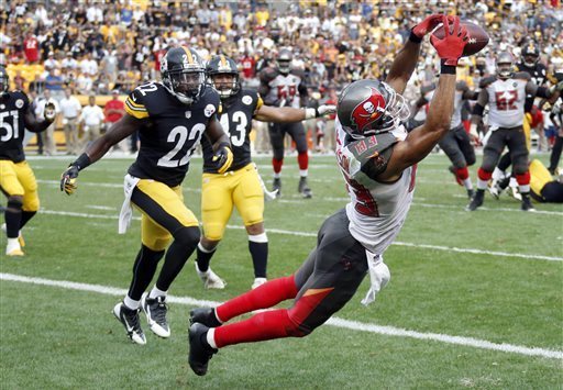 NFL: Buccaneers 18-20 Steelers : Pittsburgh dominates Tampa Bay with strong  defense and wins the game